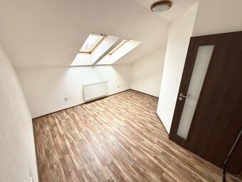 Pronájem 4kk, 1.patro, terasa, parkovací místo - 12