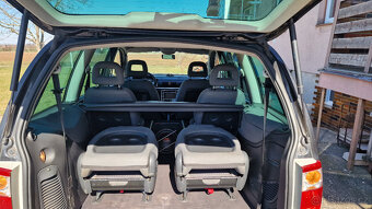 Ford Galaxy 1,9TDI 96kw PO VELKEM SERVISU - 12