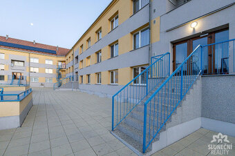 Pronájem bytu 3+1, 76 m², Uherský Brod - Seichertova - 12