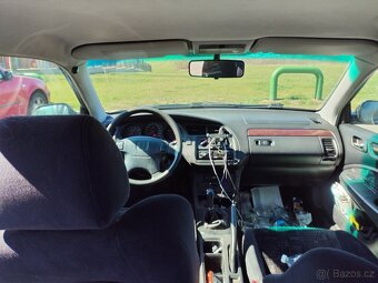 Honda Accord 1.8 - 12