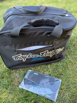 Troy Lee design - 12