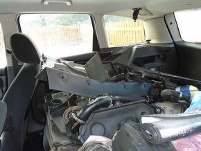ford c max 1,8tdci 08 díly - 12