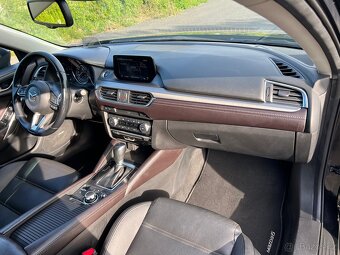 Mazda 6 automat kůže Facelift 2017. 185t.km. - 12