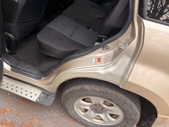 Suzuki Grand Vitara 12/2009 -1,9 d. - 12