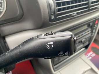 VW Passat 1,6 MPi Výhřev, Nosič, Aut. Klima - 12