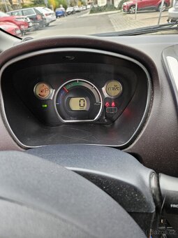 Elektromobil Mitsubishi I-miev - 12
