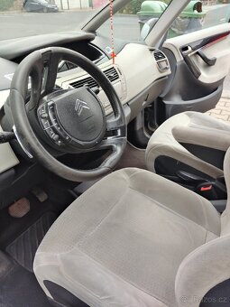 Citroen Xsara Picasso C4 sedmimístné - 12