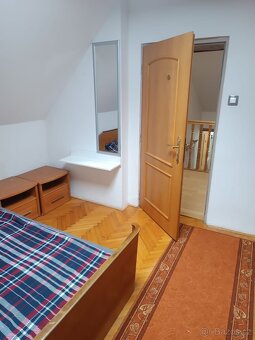 Pronájem domu se zahradou v obci Vidče - 12