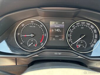 Škoda Superb combi 2.0tdi 110kw manual , Webasto dálkové - 12