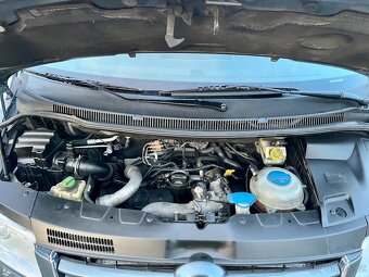 VW Multivan T5 2,5 TDI 128kw - 12