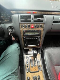 Mercedes s210 430 4matic - 12