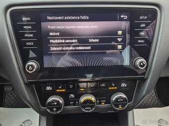 MONDEO 2,0 138kW VIGNALE PANORAMA MASÁŽ 2022 ČR 43tkm - DPH - 12