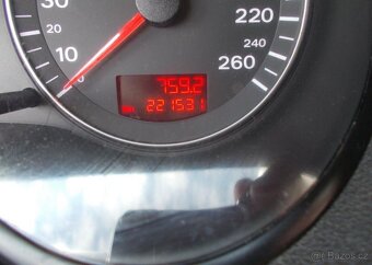 Audi A3 1,6 75 KW benzín manuál 75 kw - 12