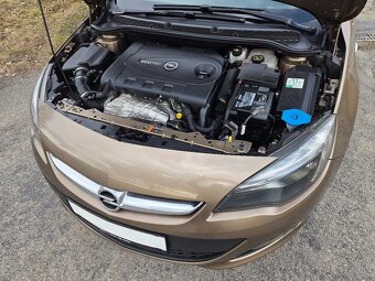 Opel Astra HATCHBACK - 2.ONAFTA - KUP ČR - 174tis - 12