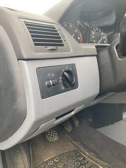Škoda Fabia I kombi 16V - 12