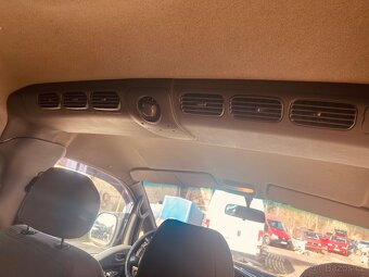 Hyundai H200 2.5d r.v. 2005 - 12