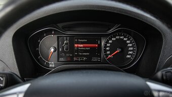 Ford S-MAX - 12