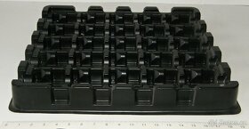 Plastová plata pro drobné součástky, materiál - 12