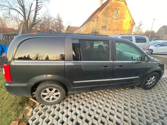 Town country 3.6 - 12