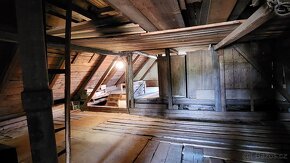 Prodám rodinný dům 110m², pozemek 1220m², včetně rybníku - 12