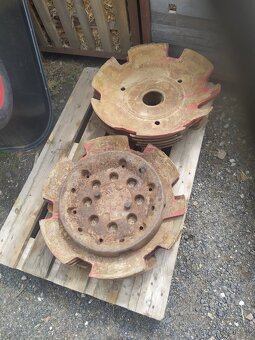 Díly Zetor 3011 - 12