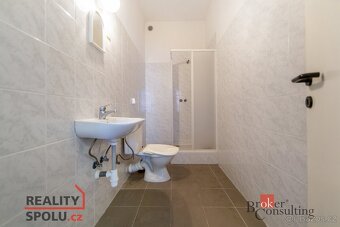 Prodej, komerční/ubytování, 520 m2, nám. J. Švermy, Kovářská - 12