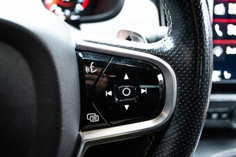 Volvo S90 D4 2.0L Drive-E R-Design A/T AWD - 12