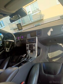 Volvo V60 D5 R-desing - 12