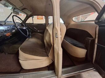 1950 Mercury Eight Sport Sedan - 12