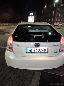 Toyota Prius 3 - 12