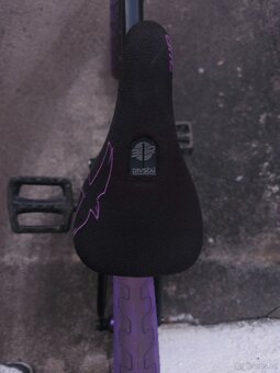BMX - 12