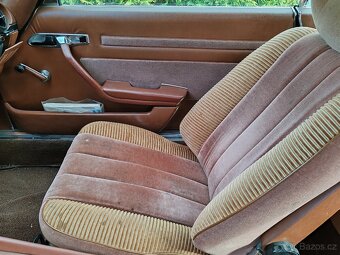 Mercedes-Benz 350 SLC - 12