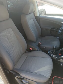Seat XL - 12
