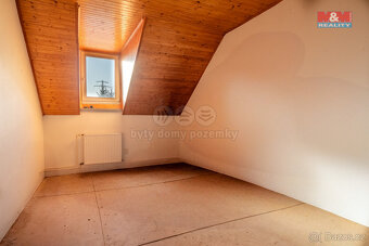 Prodej rodinného domu, 273 m², Strakonice, ul. U Hajské - 12