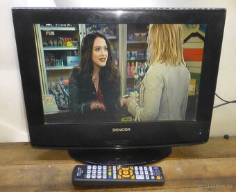 LCD televize 41 cm SENCOR, 16 palců, napájení 12V - 12
