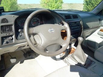 Nissan Patrol 3,0 GR - 12