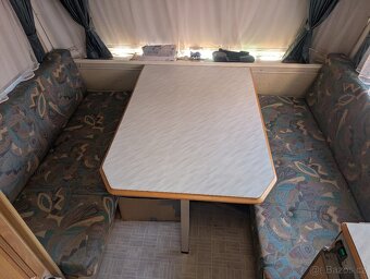 Karavan CHATEAU - 12