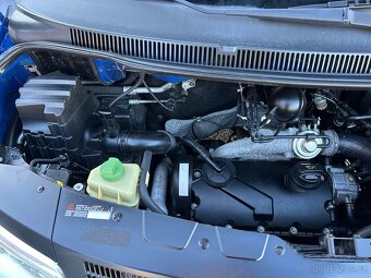 VW TRANSPORTER T5 1.9 TDi SERVISNÍ KNIHA - 12