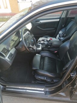 Bmw 325i touring - 12