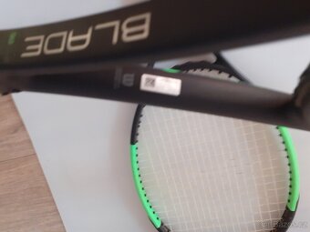 Prodám dvě tenisové rakety Wilson Blade 98. - 12