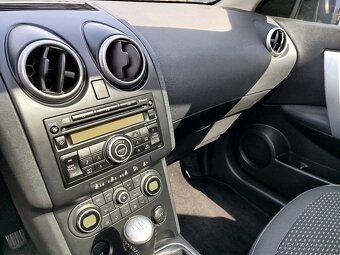 Nissan QASHQAI 2.0i, r.v. 11/2008, najeto 178.517km - 12