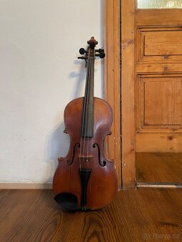 Staré housle stradivarky - 12