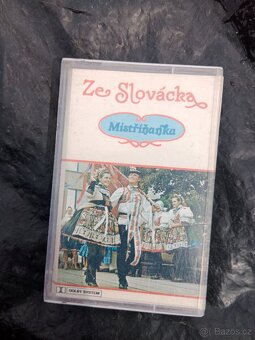 (2) MC kazety - 12