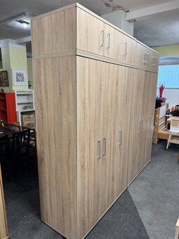 1x Krásná vysoká šatní skřín s nástavbou dub Sonoma - 12