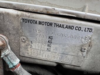Toyota Hilux 2.5TD KUN15 - 12