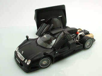 1:18 Mercedes AMG GTC Roadster 280SE solarbeam 2017  Norev - 12