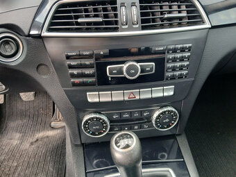 Mercedes C 180 CDi Blueefficiency - 12