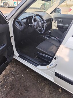 Kia Soul 1.6-16V 2009 - 12