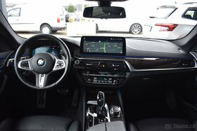 BMW Řada 5, 530d xDrive ///MSPORT.TAŽNÉ.ČR - 12