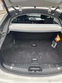BMW 5 GT - 12